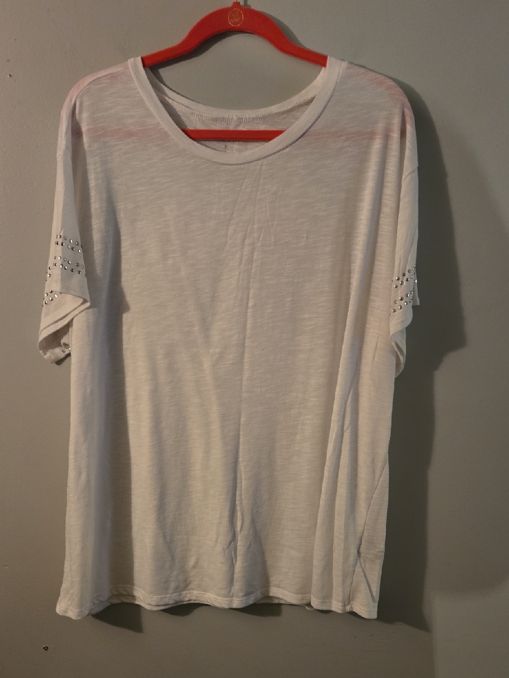 torrid White Short Sleeve Tee with Studded Sleeves